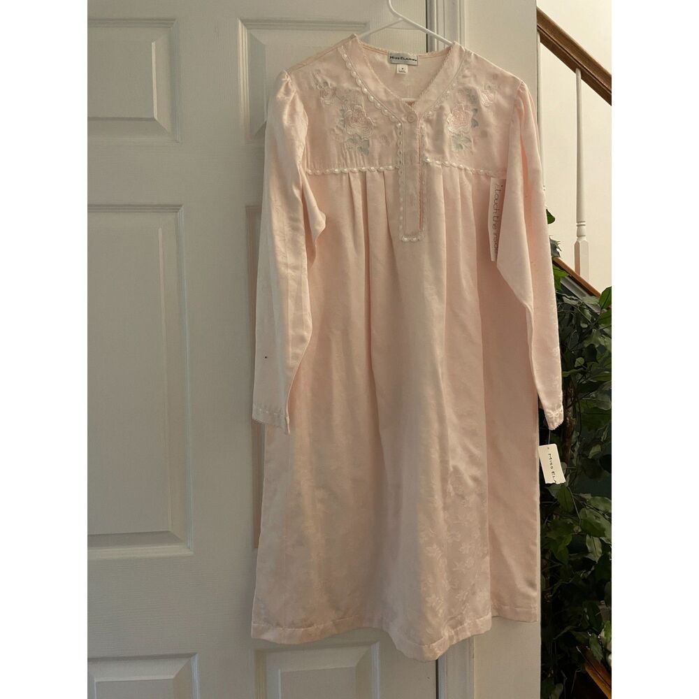 Miss Elaine Vintage Style Peach Nightgown Embroidered Floral Sleepwear Small